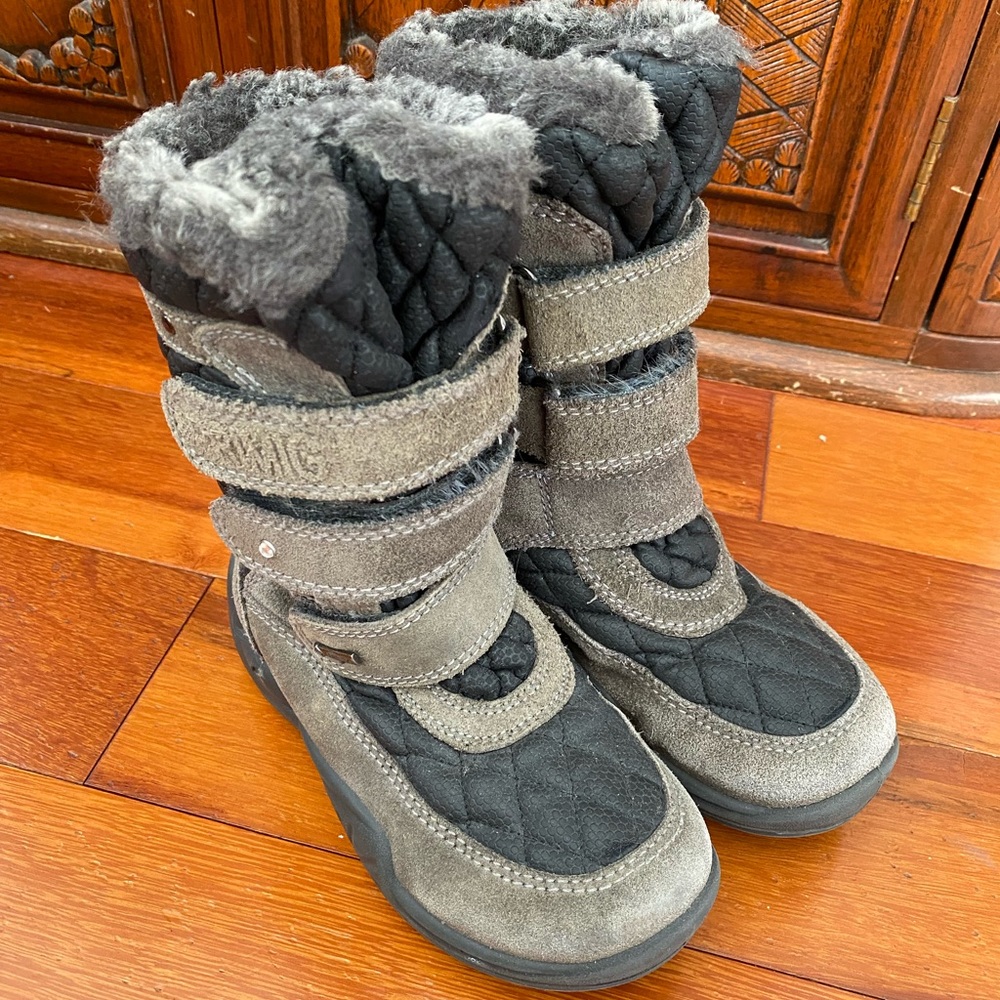 Primigi Italian brand sz 27 girls winter snow boots with Gore-Tex technology